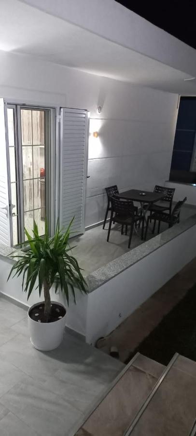 Arjan Dyli Guesthouse Ksamil Ngoại thất bức ảnh